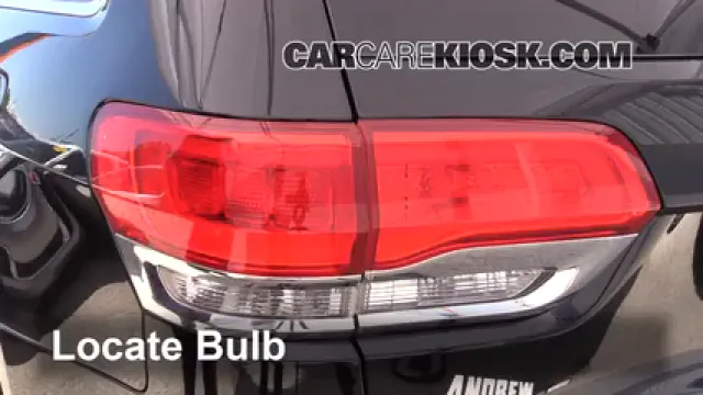 2017 Jeep Grand Cherokee Laredo 3.6L V6 FlexFuel Éclairage Feux de position arrière (remplacer ampoule)